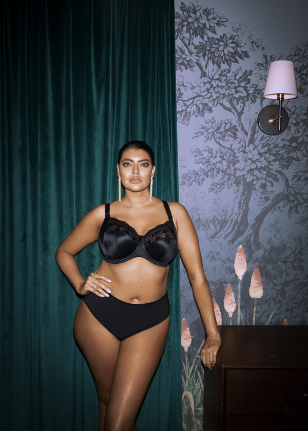 Morgan Bra Black Set.jpg