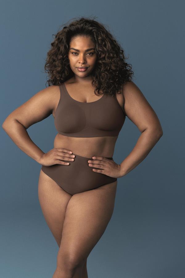 smoothease_coffee-roast_non-wired-bralette_fl2326_invisible-stretch-full-brief_fl2328_print.jpg