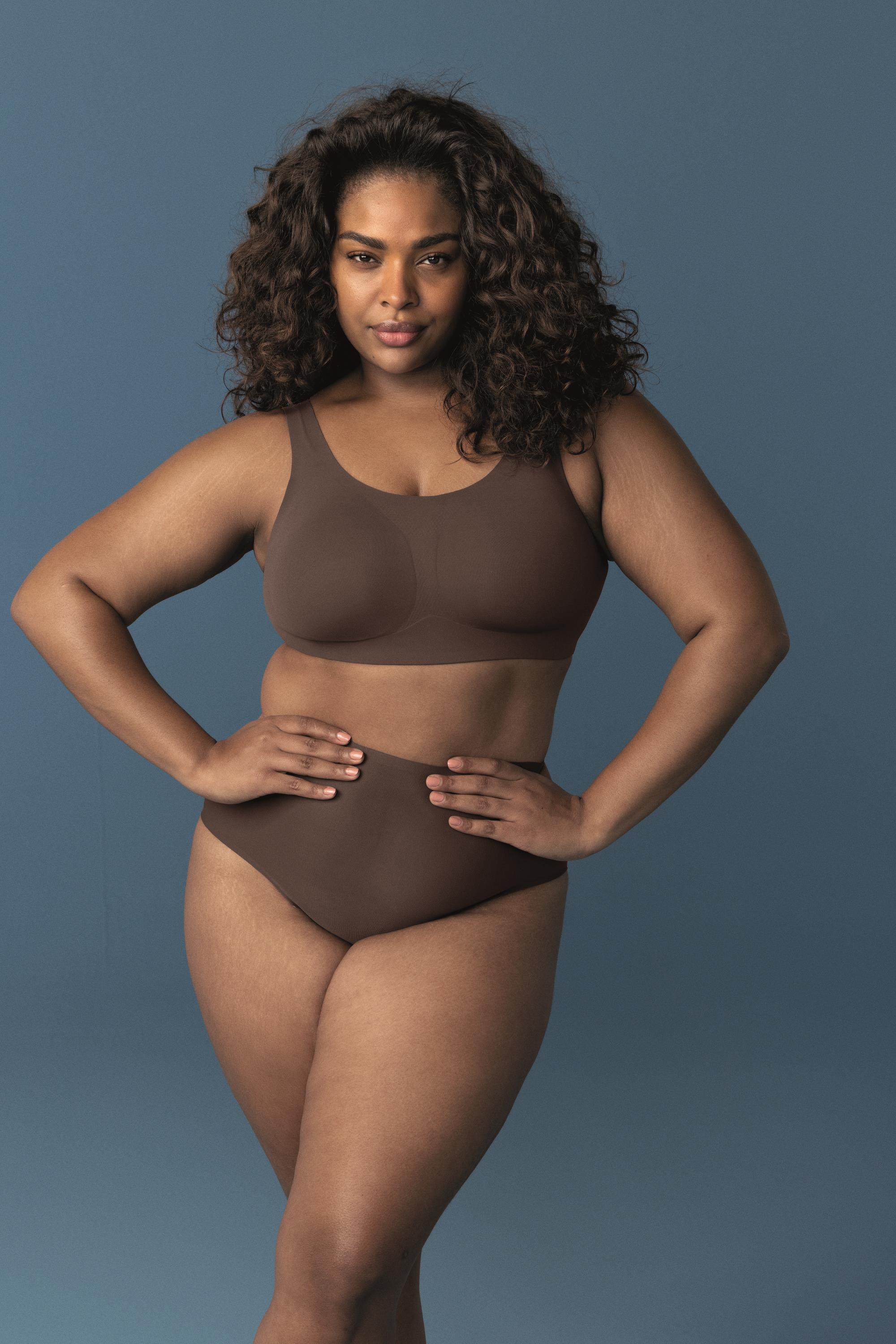 smoothease_coffee-roast_non-wired-bralette_fl2326_invisible-stretch-full-brief_fl2328_print